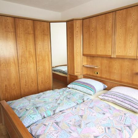 Geraeumige Ferienwohnung Im Zentrum 圣珀尔滕 外观 照片