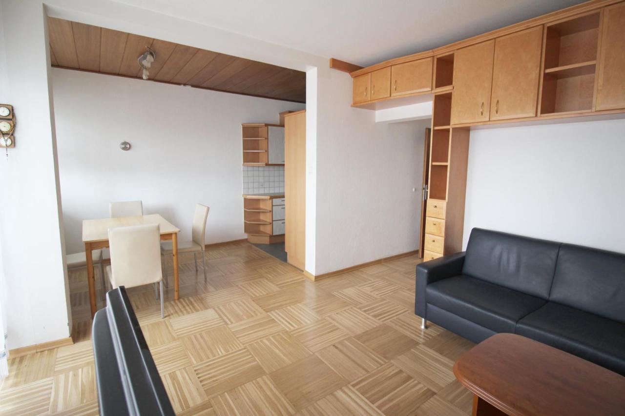 Geraeumige Ferienwohnung Im Zentrum 圣珀尔滕 外观 照片