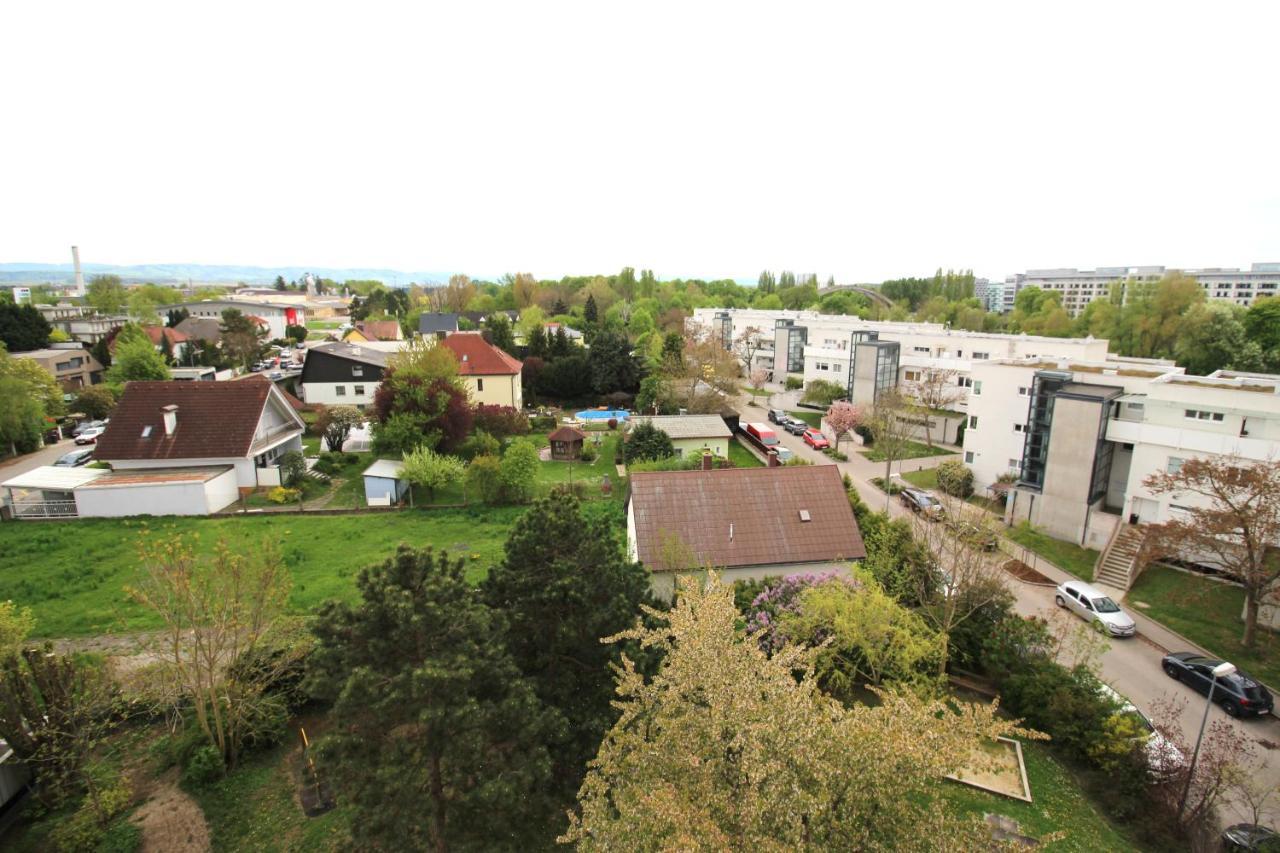 Geraeumige Ferienwohnung Im Zentrum 圣珀尔滕 外观 照片